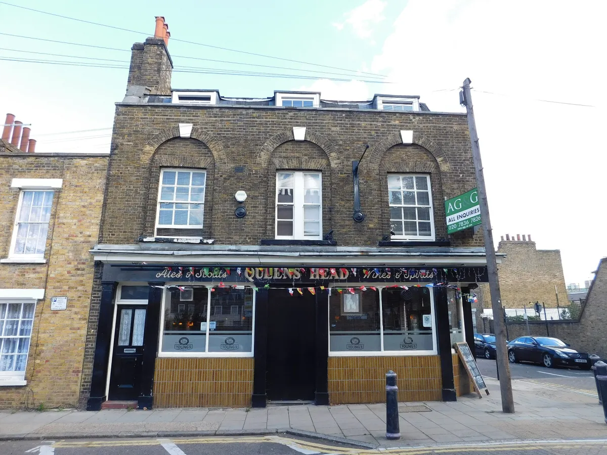 Photo of The Queen's Head