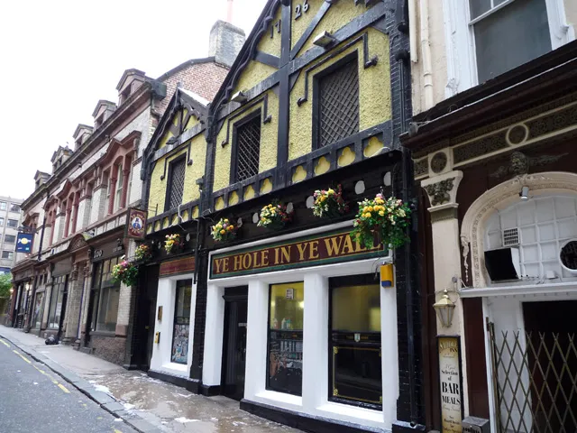 Photo of Ye Hole In Ye Wall