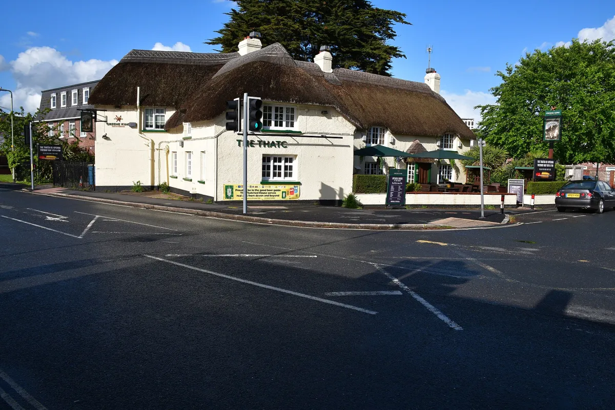 Photo of The Thatched House