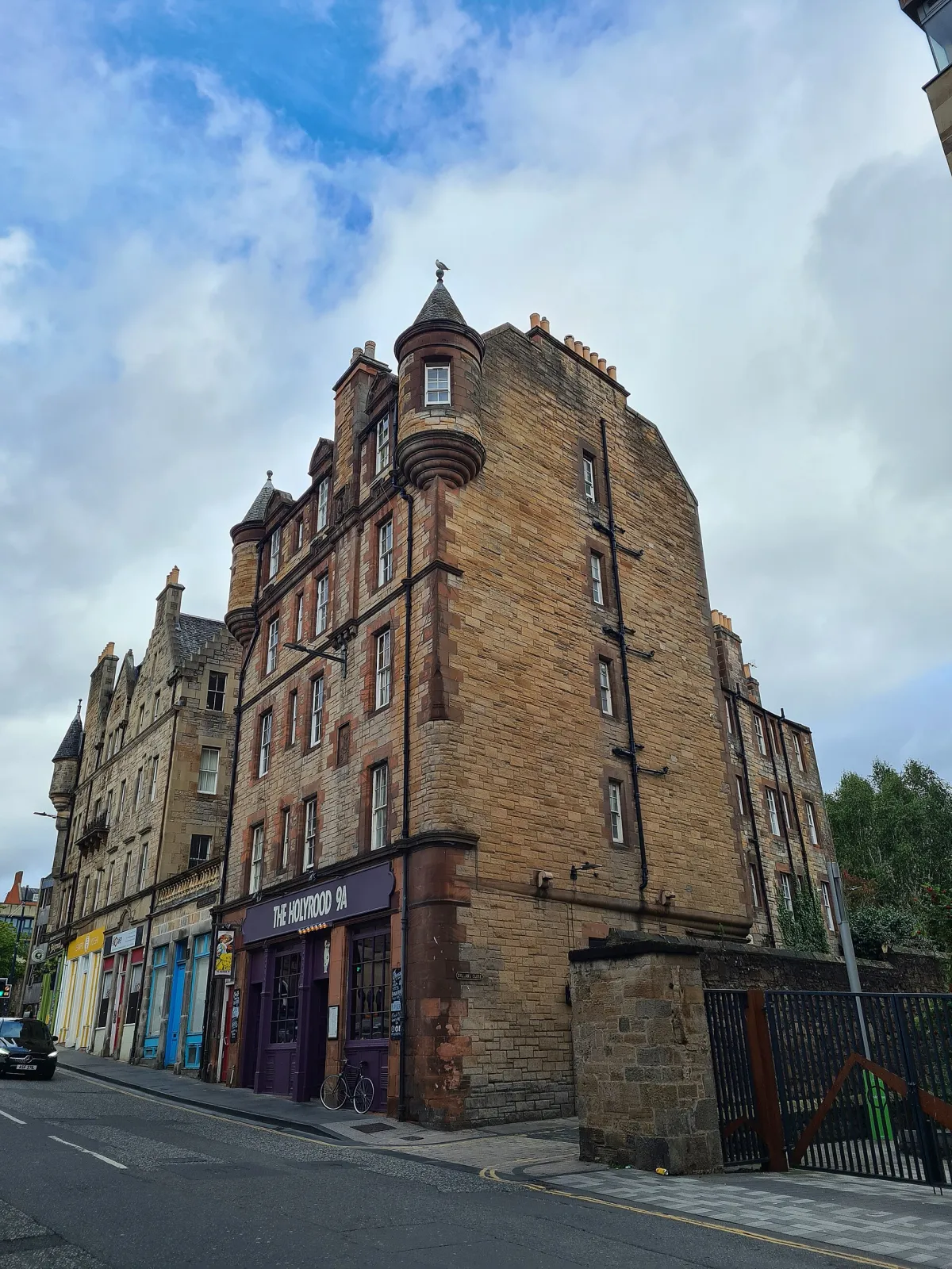 Photo of The Holyrood 9A